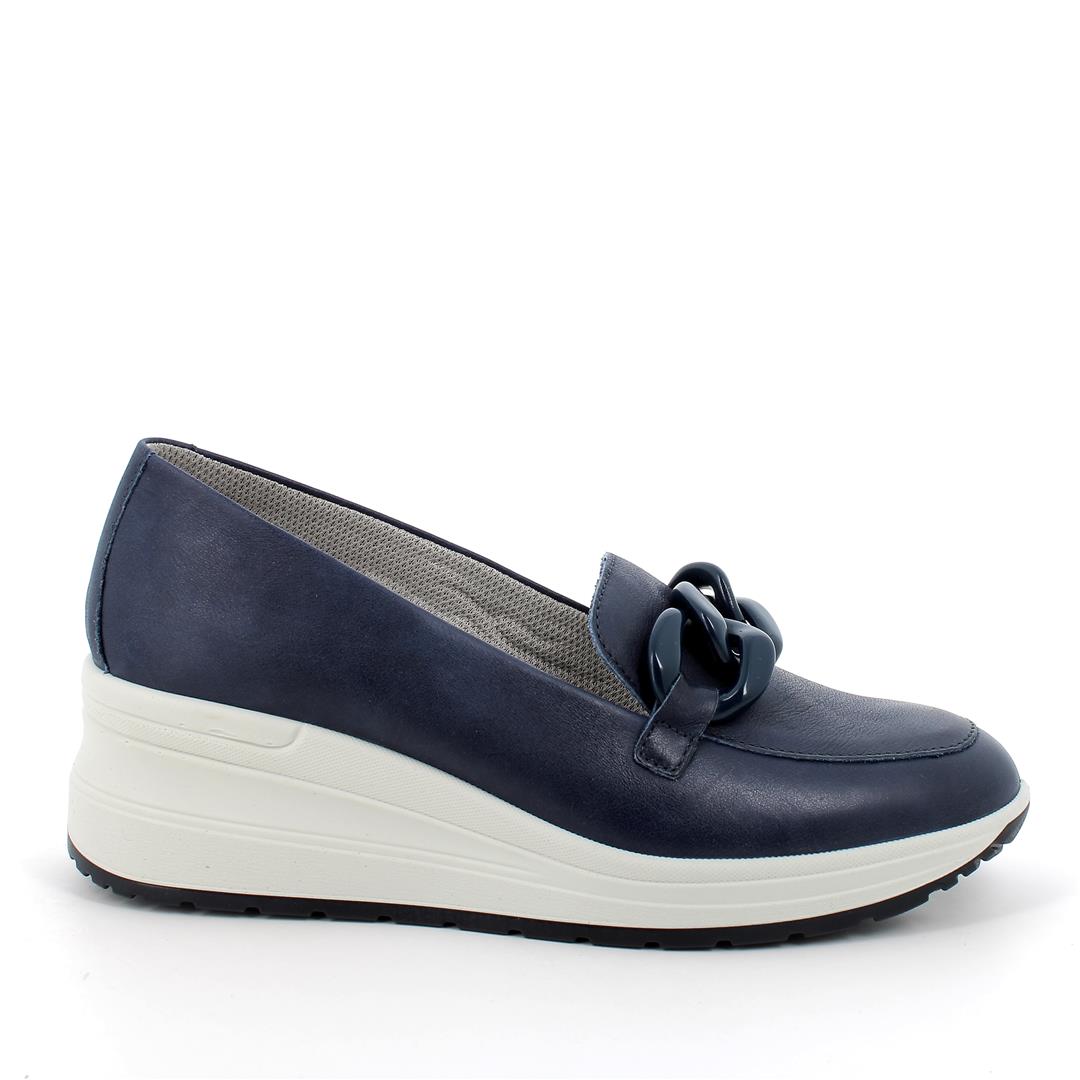 Туфли на танкетке IMAC 355530 11321/009 весна-лето 2023 женские