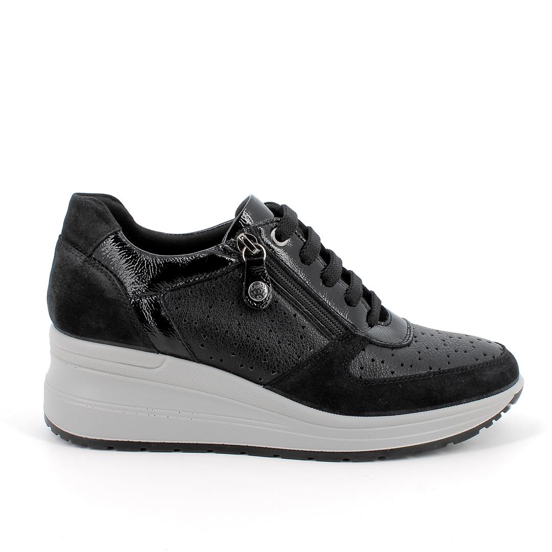 Полуботинки на танкетке IMAC 755870 7000/011 предзаказ весна-лето 2025 2025 женские